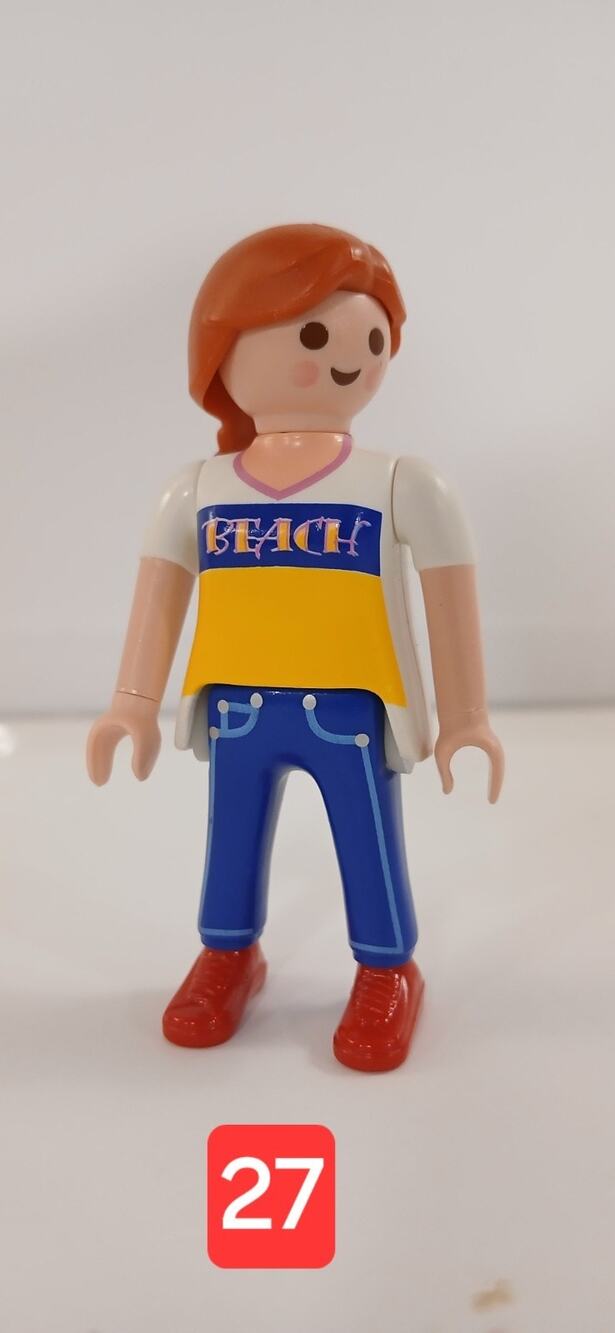 Playmobil Women Figure Beach Shirt Blue Jeans Red Shoes Brown Low Pony Tail Hair